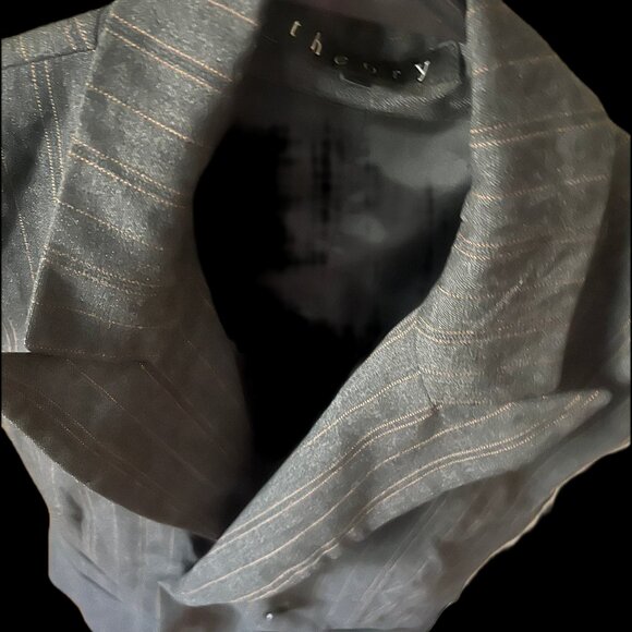 Theory Suit Vest size 6 - Picture 2 of 4